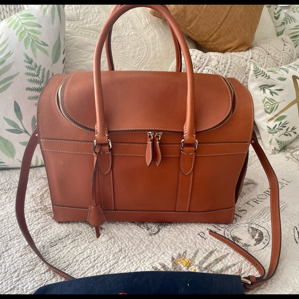 Alto Pet Carrier Dooney & Bourke